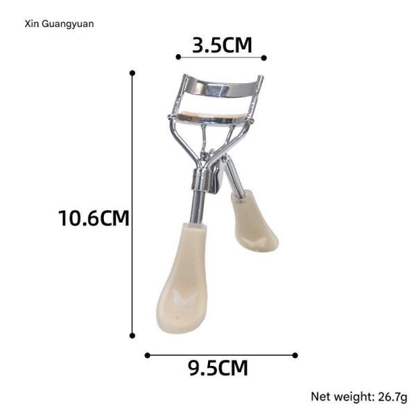 This eyelash curler features a modern design and a handle decorated with a white butterfly. Designed to give you a natural, luscious look without pulling or breaking your lashes.
