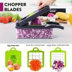 Multifunctional scoop
