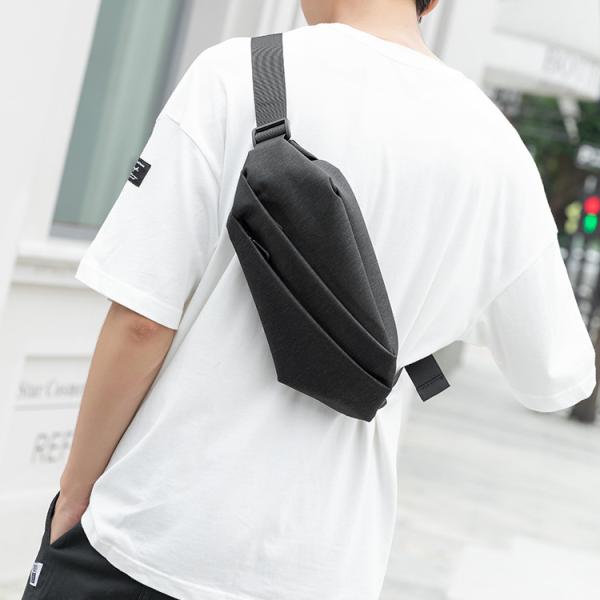 New Model Men's Chest Bag