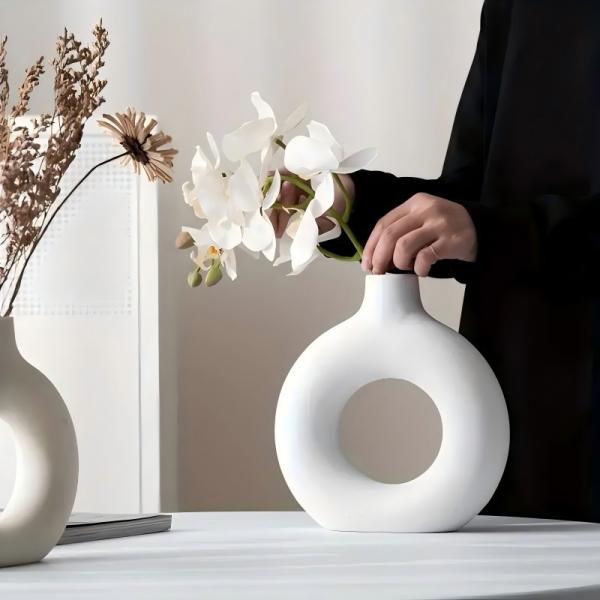 Popular plastic vase big size