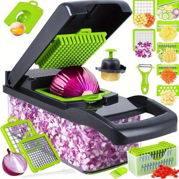 Multifunctional scoop